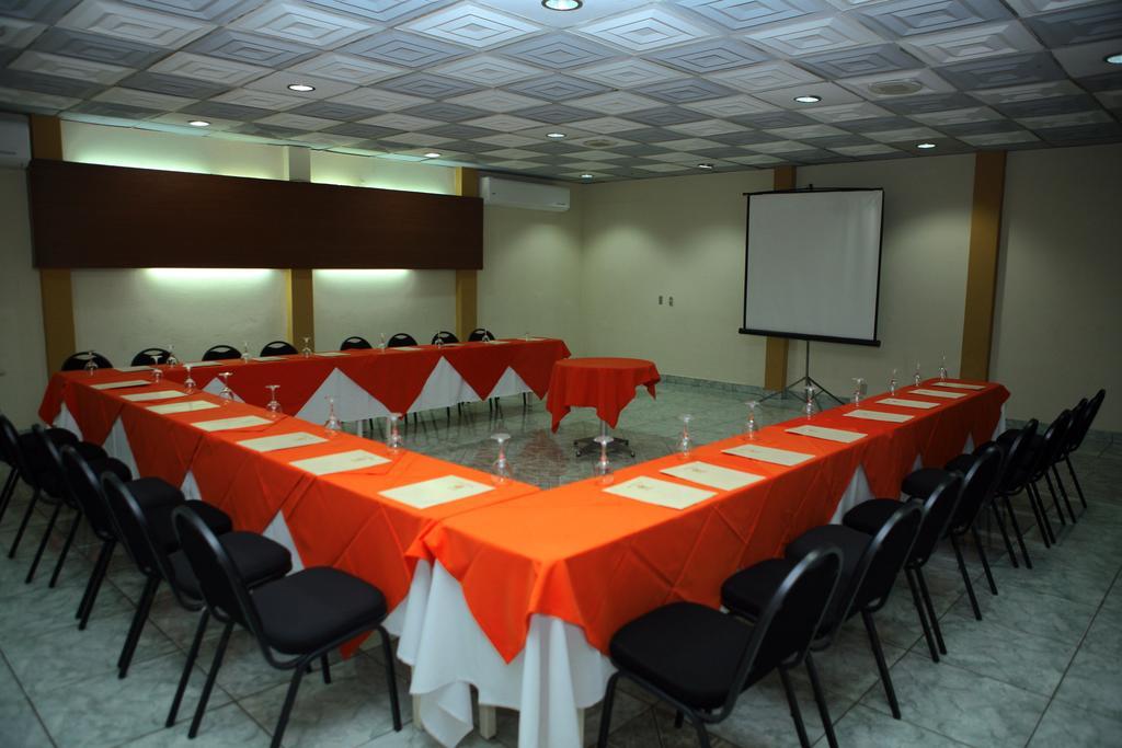 Hotel Estrella 3*