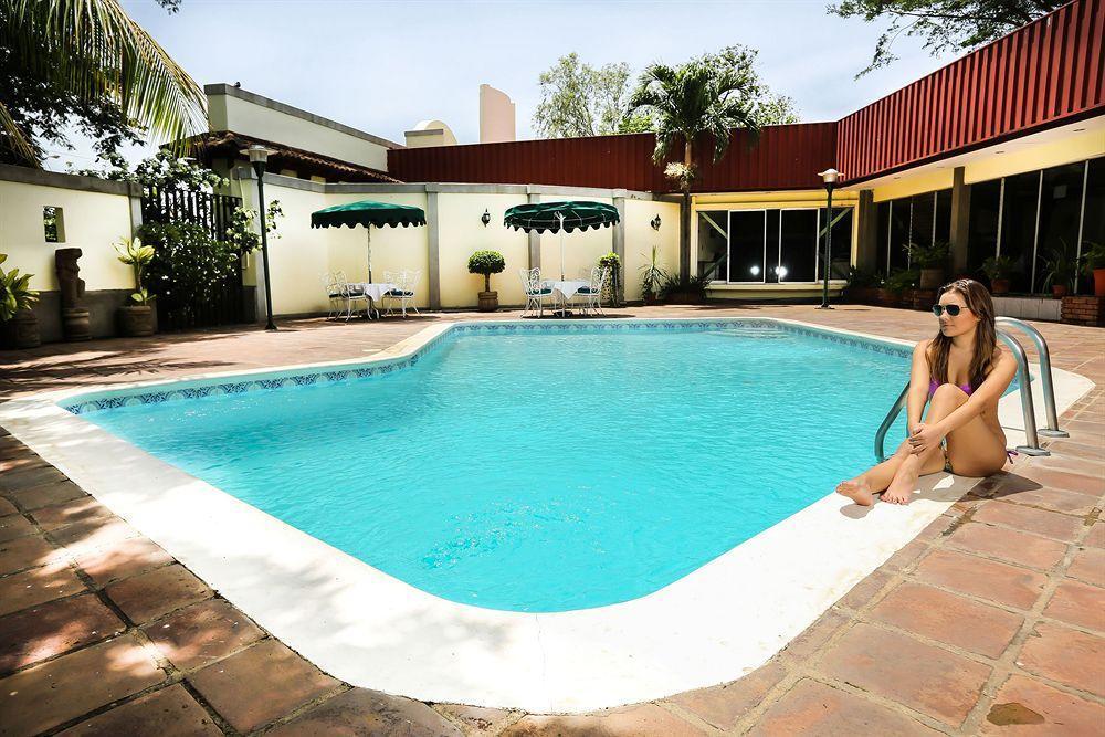 Hotel Estrella 3*